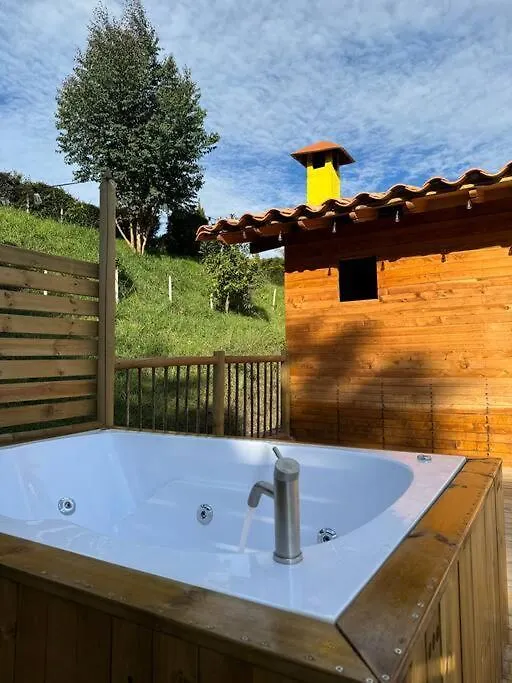 La Cabana De Blue Guarne Chalet